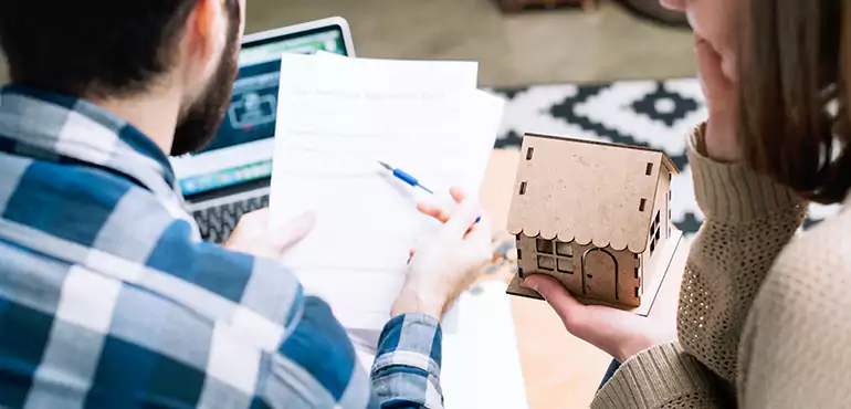 Get Professional Assistance with Assignment of Lease from Seller to Buyer in Chicago, IL