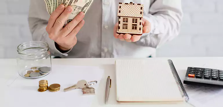 We Buy Houses For Cash In Any Condition in Chicago, IL