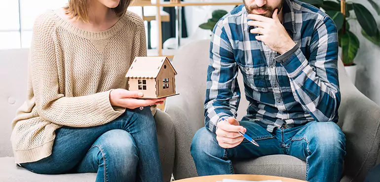 Why Sell Your House During Divorce in Chicago, IL?