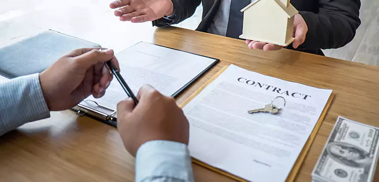 Sell Your House For Cash with Legal Issues Before It’s Too Late in Chicago, IL