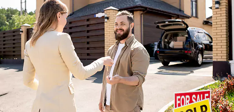 We Buy All Types of Moldy Homes in Chicago - No Cleanup Required