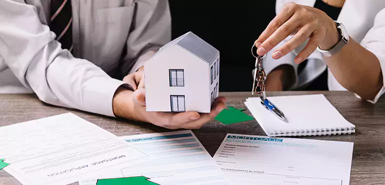 Why Homeowners in Chicago, IL Choose Our Off-Market Home Buying Process?