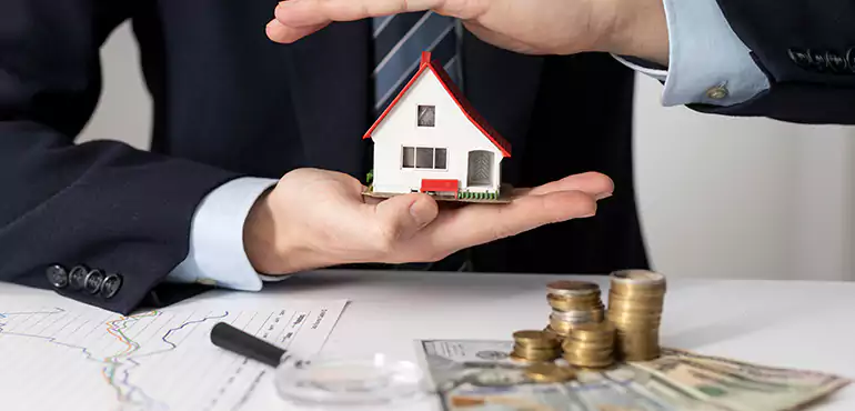 Who Do We Buy Houses From in Chicago, IL?