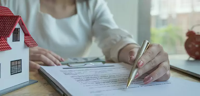 We Buy Homes to Help You Pay Off Debt – No Repairs or Upgrades Needed in Chicago, IL