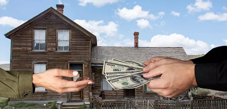 Selling Property Below Market Value in Chicago, IL